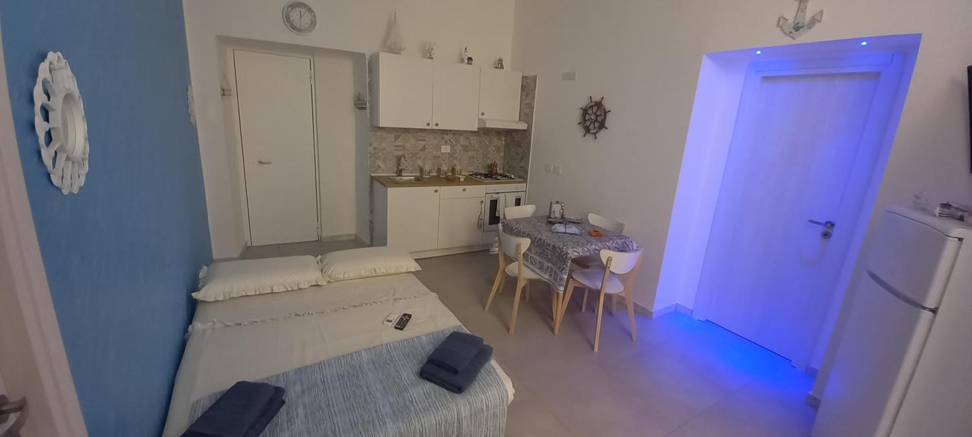 Casa Vacanze La Fenice เนเปิลส์ ภายนอก รูปภาพ
